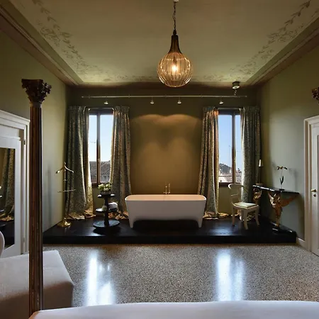 Heureka Hotel Venice