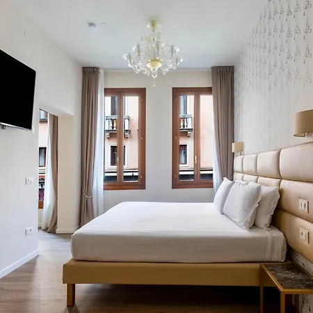 Numa Palazzo Orseolo Apartahotel