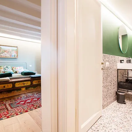 Gorgeous San Polo Apartment