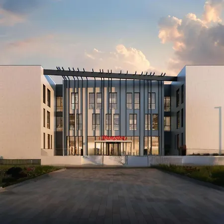 Hampton By Hilton Isola Nuova Hotel