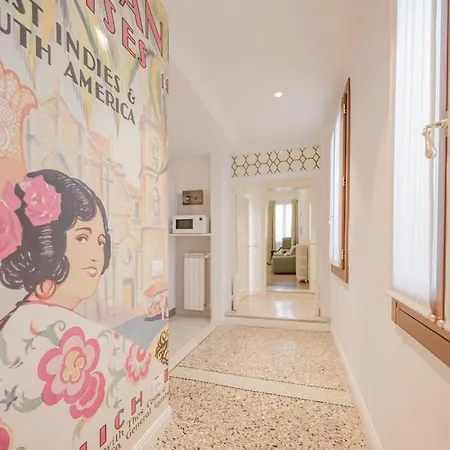 Apartment Santo Stefano Palace