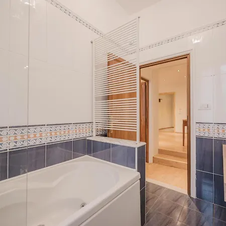 Santo Stefano Palace Apartment