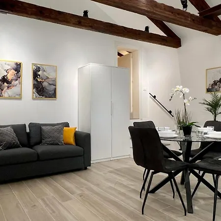 San Marco Apartment *