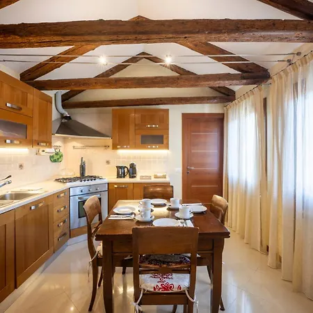 Residenza San Piero Venice
