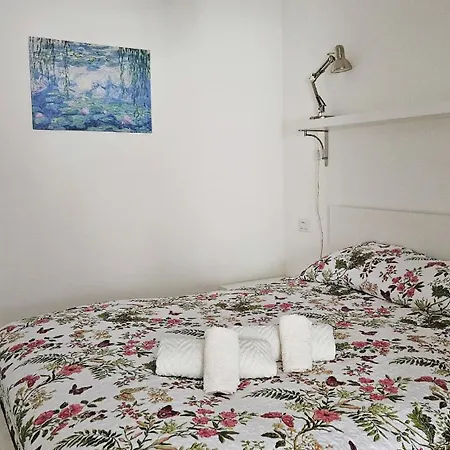Apartment Sunny Comfort - Via Edmondo De Amicis, 2 *