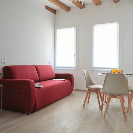 Classic House 2 Hébergement de vacances *