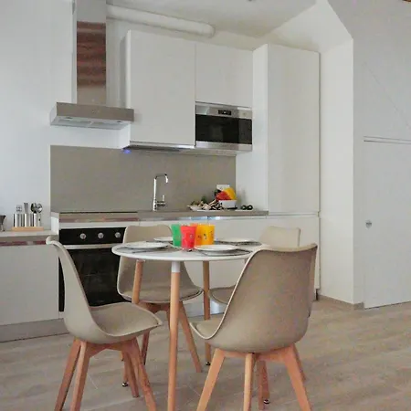 Hébergement de vacances Classic House 2 *
