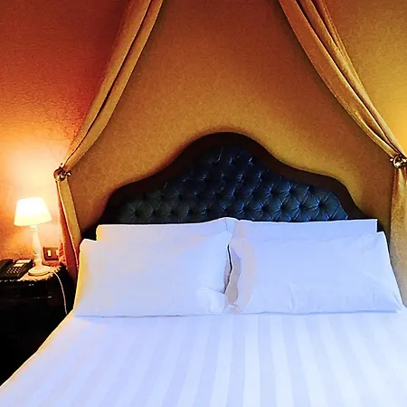 Hotel H O T E L S A N G A L L O L 3*