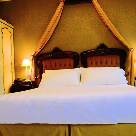 H O T E L S A N G A L L O L Hotel 3*