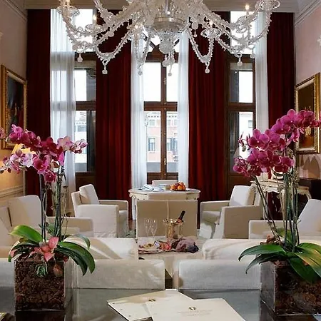 Palazzo Giovanelli E Gran Canal Hotel