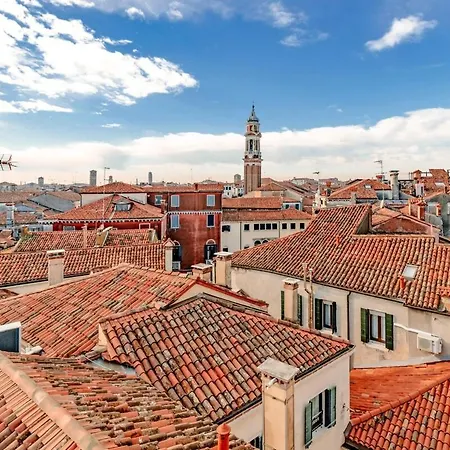 Apartment View In Venice! Charming With Private Roof Terrace