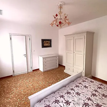 Apartment Spacious With 3 Bedrooms