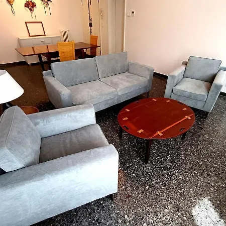 Apartment Spacious With 3 Bedrooms *