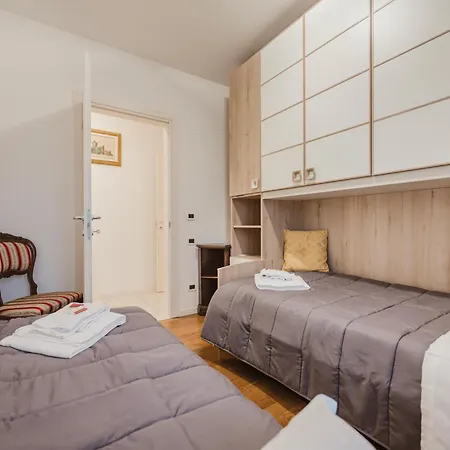 Apartment Lucrezia - 10 Min From & Free Parking Venice