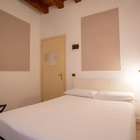 Corte Rossa Bed and Breakfast Βενετία