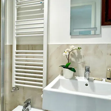 Apartment Surian *
