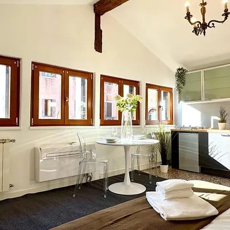 Apartment Surian