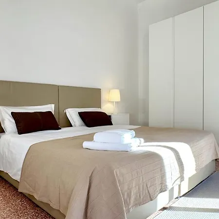 Surian Apartment *