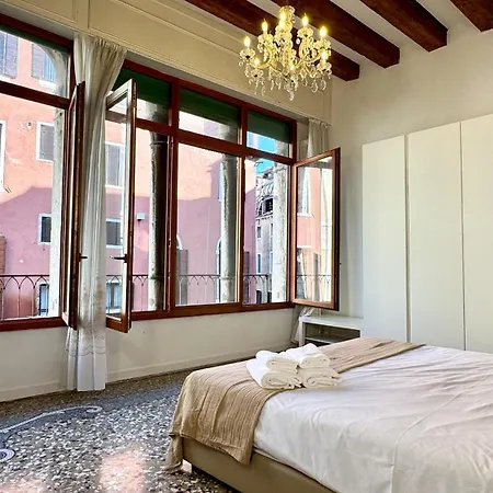 Surian Apartment *
