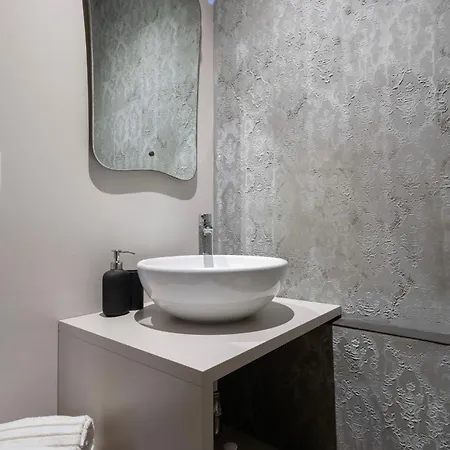 Ca Delle Capriate, An Intimate Retreat At Ca D'oro