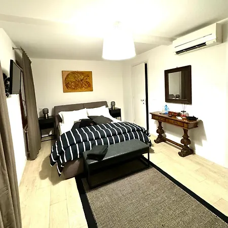 ベッド・アンド・ブレックファスト B＆b フォルトゥニー ヴェネツィア