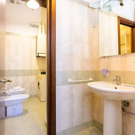 Apartment Ca Romite