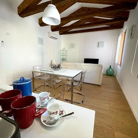 Ve-nice Casa Teresa C881 * Venice