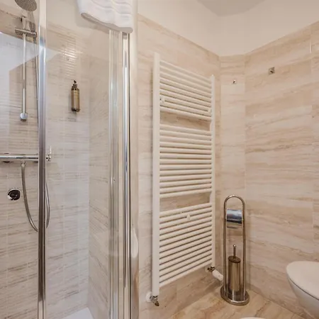 Bed & Breakfast Rialto 707 2*