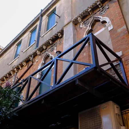 Apartment Rio Ca Foscari A San Pantalon Venice