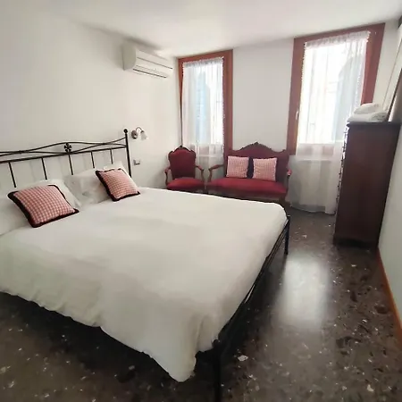 Ca Rialto Apartment Venice