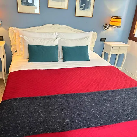 Ca' Fontanea 3* Venice