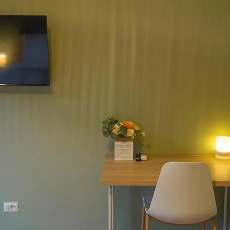 200m Mestre Station 3 Big Bedrooms With Ac Tv Venecia
