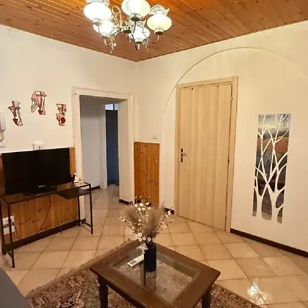 Flora Appartement *