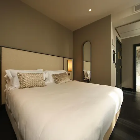 Universo & Nord Otel 3*