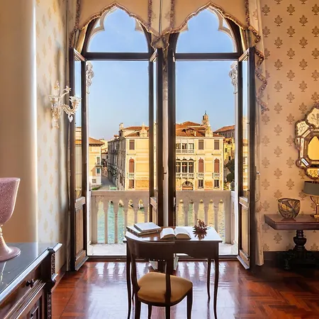 Palazzo Stern Hotell