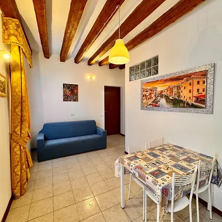 아파트 Vivere - Cozy In The Heart Of *