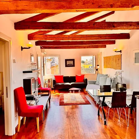 아파트 Vivere - Cozy In The Heart Of *