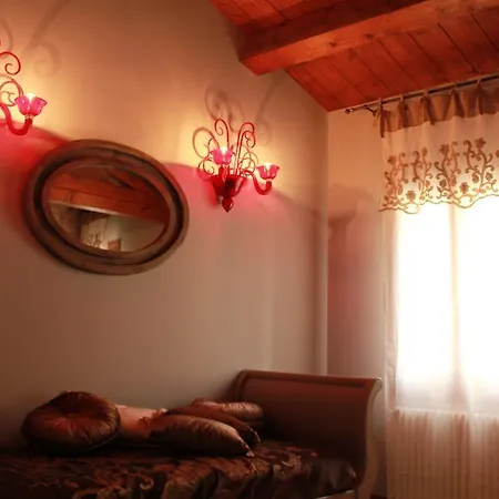 Bed & Breakfast Rosso Charm