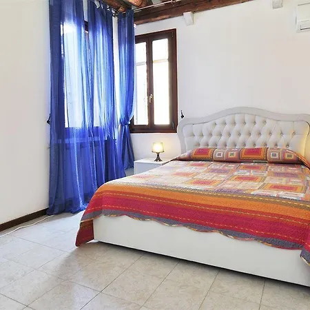Ca' Fontanea Bed & Breakfast Venice