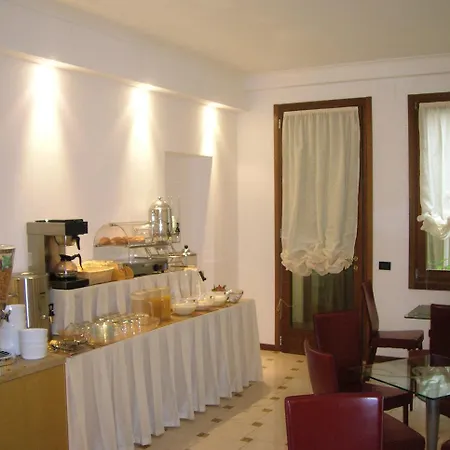 Hotel Agli Artisti