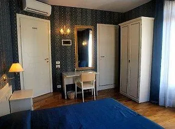 בית הארחה Residenza Nobile - Locazione Turistica ונציה