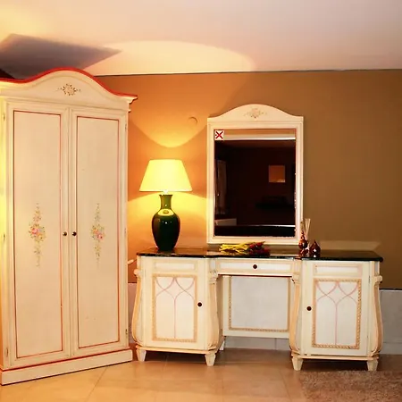 The Charm Apartment *