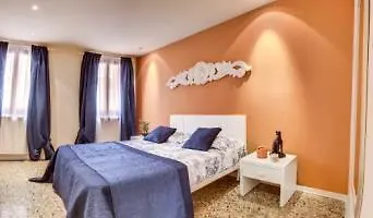 San Marco 1 * Velence