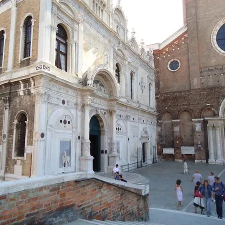 Ca' Dei Carpini Apartment *