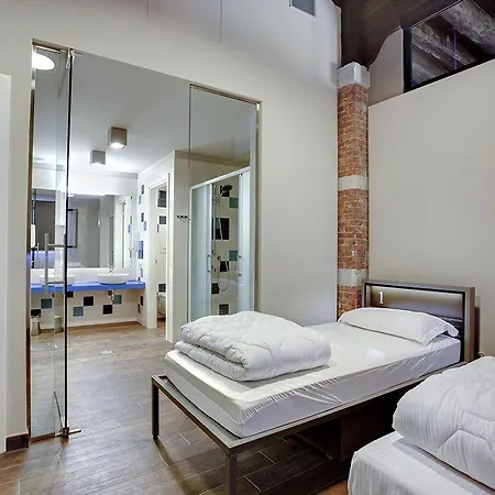 Generator Hostel *