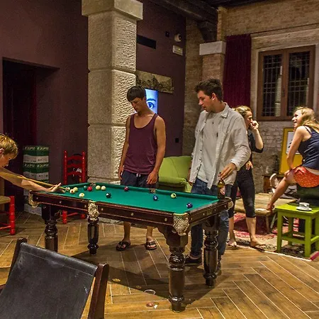Generator Hostel *