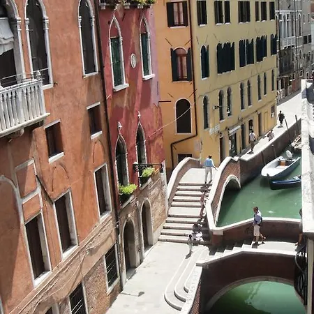 Palazzetto San Lio, Rialto *