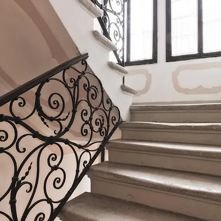 Palazzetto San Lio, Rialto Apartment