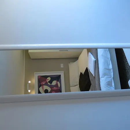 Gallery البندقية