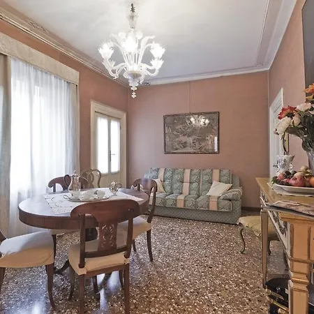 Palazzetto San Lio, Rialto